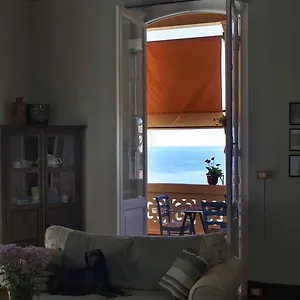 Couette-café L'andirivieni, Camogli